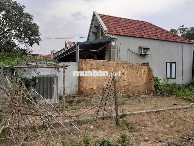 Bán nhanh lô đất tại Sơn Tây - Hà Nội có thương lượng