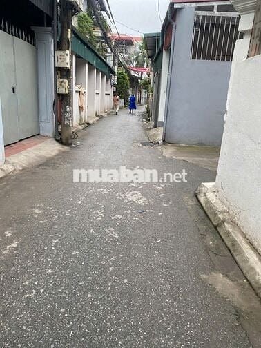 Bán đất Phố Ngô Gia Tự, gần cầu Đuống, 30m2, 4.5 tỷ, sổ đẹp, giá h.iếm