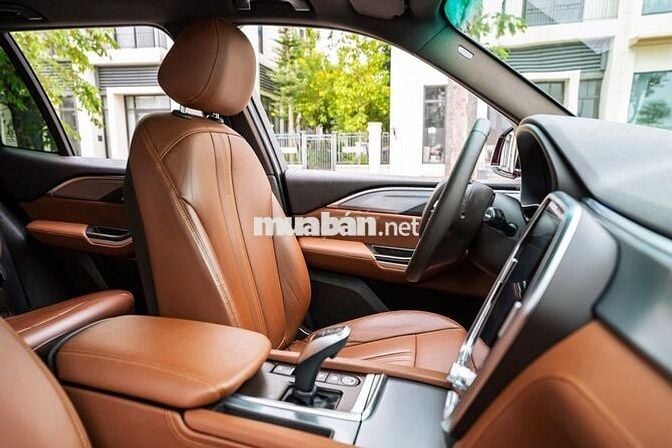 Vinfast Lux SA premium sản xuất 2021