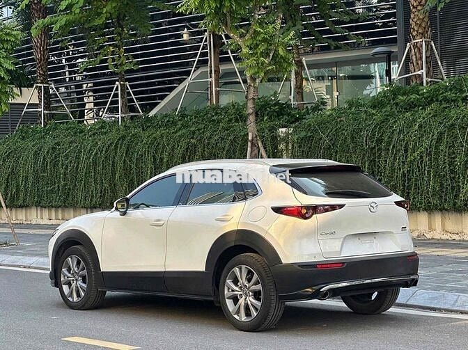 Mazda CX-30 Premium 2.0AT sx 2024 siêu lướt