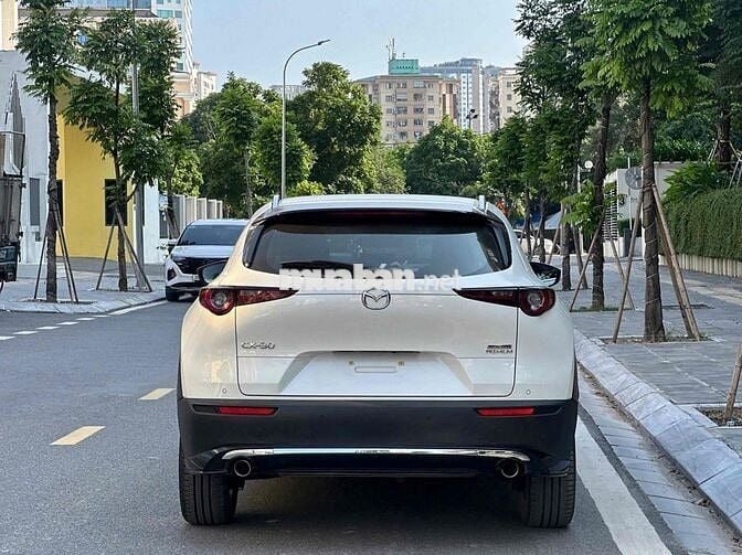 Mazda CX-30 Premium 2.0AT sx 2024 siêu lướt