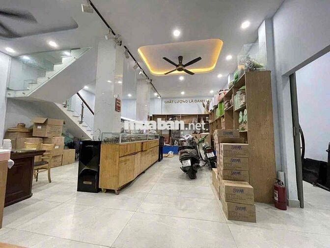 Bán nhà hẻm xe hơi chánh nhau - Đường lê văn quới