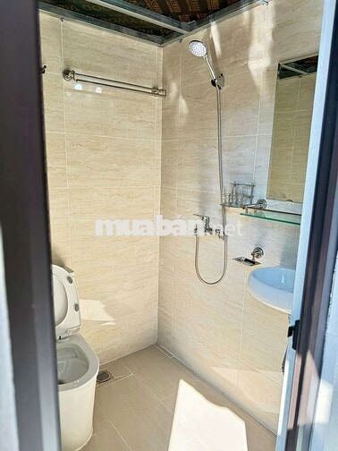 Bóc tem CCMN Full đồ máy giặt riêng. Ban công thoáng tại Trường Chinh