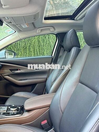 Mazda CX-30 Premium 2.0AT sx 2024 siêu lướt