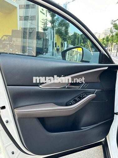 Mazda CX-30 Premium 2.0AT sx 2024 siêu lướt