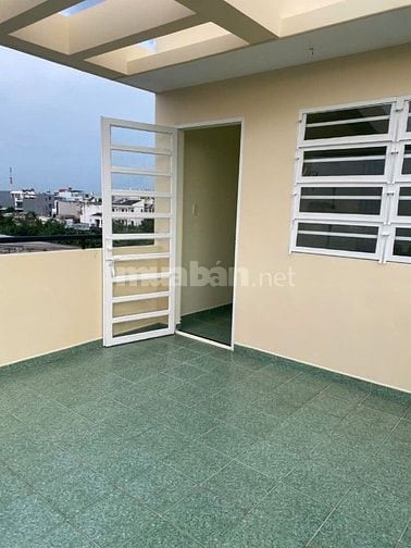 Nhà mới, mặt tiền ngõ hẻm, hẻm 2 xe hơi