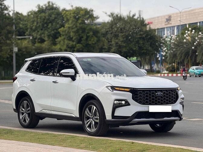 Ford Territory Titanium X sx 2025 siêu lướt