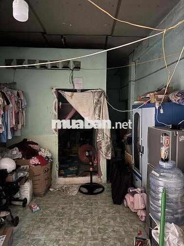 Nhà hẻm 2 tầng = 2tỷ còn TL,đường hẻm Tây Lân