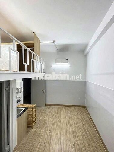 Phòng mới xây rộng rãi cửa sổ trời siêu thoáng ngay ngã tư Gò Mây