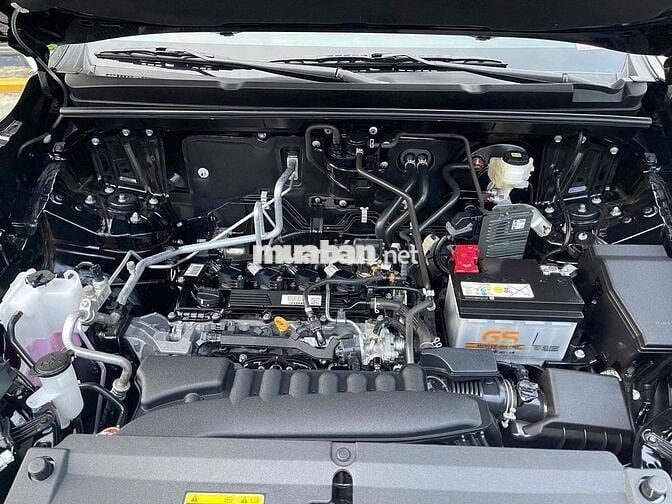 Toyota Innova Cross 2025 - 1300 km