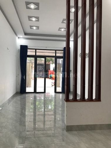 Cho thuê nhà mặt tiền 275 Y Moan,BMT