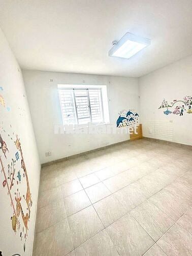 80m2 căn hộ quận 8 có thang máy khu vực BDS tăng từng giờ...😍😍😍😍