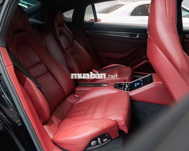 LONG ANH AUTO về Porsche Panamera 4Executive 2017