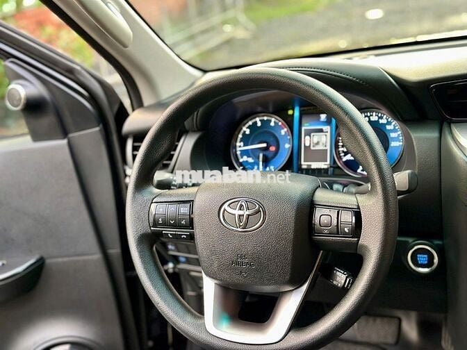 Toyota Fortuner 2024  - 20000 km