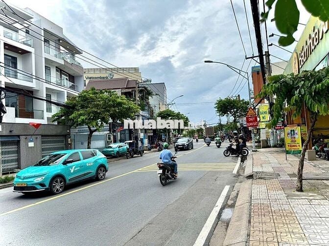 Cho Thuê MT Kinh Doanh, TT Thủ Đức, Đặng Văn Bi, DT ~1250m2 (8x34)