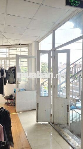 Cọc là lời, chốt là thu lúa, 252m², 4 tầng, mặt tiền đường, 22,9 tỷ.