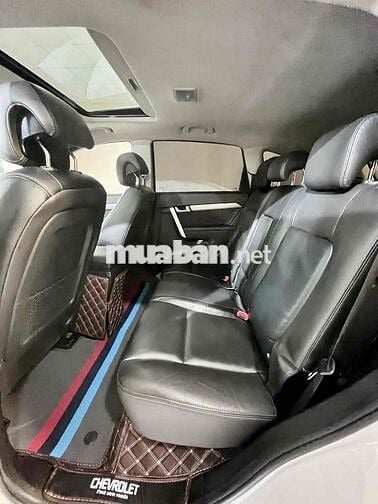 Chevrolet Captiva Revv 2.4 2017. Xe có 2 giàn lạnh