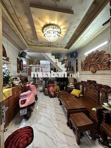 Quận 6 - bán nhà 3tầng 3PN 60m2, đường Nguyễn Văn luông - 4 tỷ 6