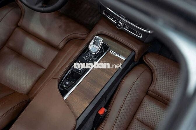 Volvo S90 LWB Ultimate B6 AWD siêu lướt 12.800km