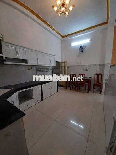 Nhà phố gần chợ Dĩ An 1, phường Tân Đông Hiệp, TP Dĩ An.