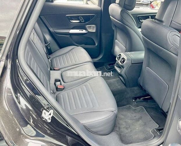 2023 300 4Matic - 5000 km