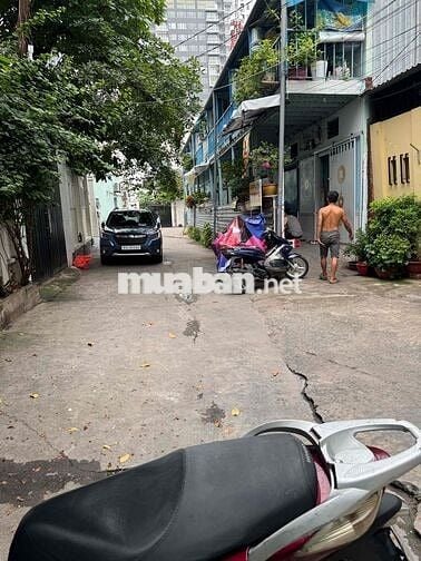 nhà bán chính chủ đường Tân Mỹ gần trưởng đại học dt 4x8 trệt 1 lẩu 2p