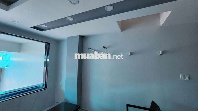 Cho thuê nhà KDC Sadeco phước kiển 5x20 1 hầm 1 trệt 3 lầu