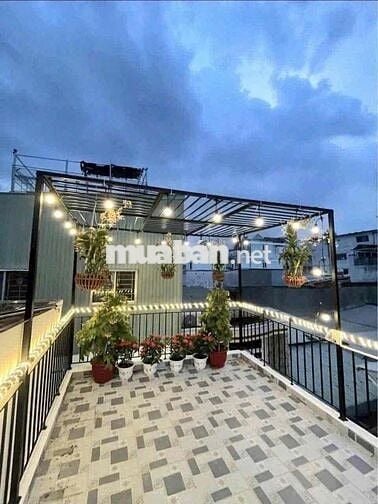 bán nhà đường Trần Xuân soạn gần chơ trường học dt 3x7 trệt 1 lẩu 2p