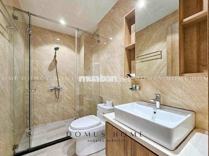 Cho thuê căn 1PN ban công full nội thất cao cấp ngay trung tâm Quận 7