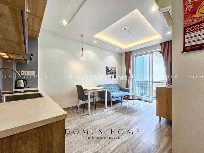 Cho thuê căn 1PN ban công full nội thất cao cấp ngay trung tâm Quận 7