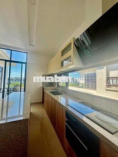 CĂN HỘ 3PN 3WC 100M2 NGAY BIỂN FULL NỘI THẤT BAN CỒNG RỘNG