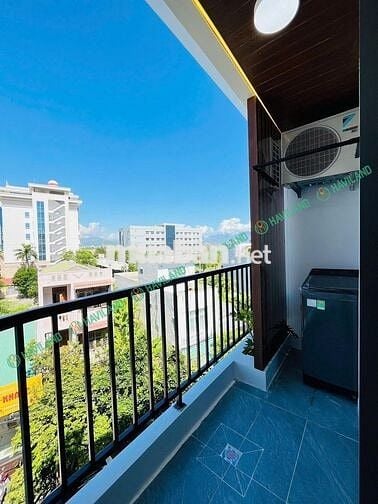 🍊 SẮP TRỐNG! STUDIO 2 BAN CÔNG – ĐƯỜNG TRƯỜNG THI 2, NGAY SÂN BAY