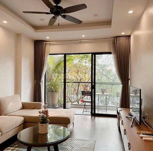 Chính chủ bán toà nhà phố trịnh công sơn dt 190m2 mt 7m x8T giá đầu tư