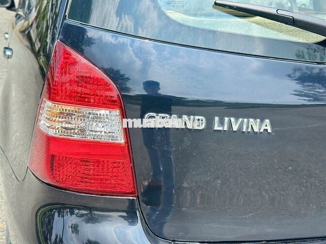 Nissan Grand Livina 2010 Đen
