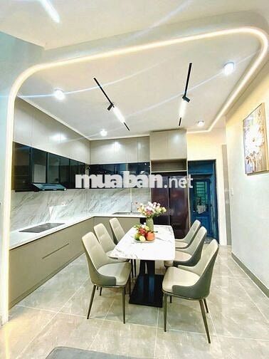 CHO THUÊ NHÀ NGUYÊN CĂN 3PN 4WC GẦN BIỂN, GẦN TRƯỜNG HỌC