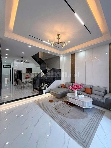 NGỘP NGÂN HÀNG NÊN CHỦ GỬI BÁN GẤP CĂN NHÀ LẦU  MỚI HOÀN THIỆN 100M2 C