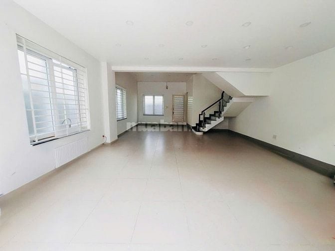 GẤP CHO THUÊ NHÀ GÓC 2 MT PHAN ĐĂNG LƯU – NHÀ MỚI SẠCH ĐẸP – CHỈ 30 TR