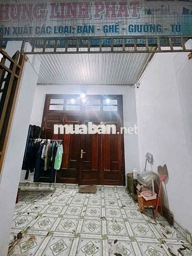 Cho thuê nhà sạch sẽ (1PN,có 1c máy lạnh), ngay Đền Thánh Martin,