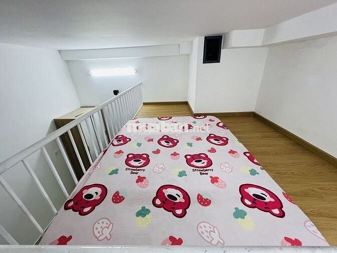 Duplex tiện nghi full nội thất ngay cạnh phố ẩm thực Phan Xích Long