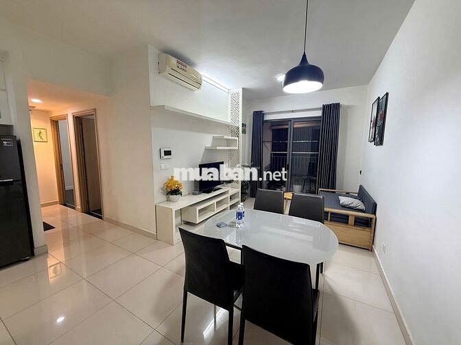 Chính chủ cho thuê căn hộ 2PN Căn hộ Newton, đầy đủ nội thất.