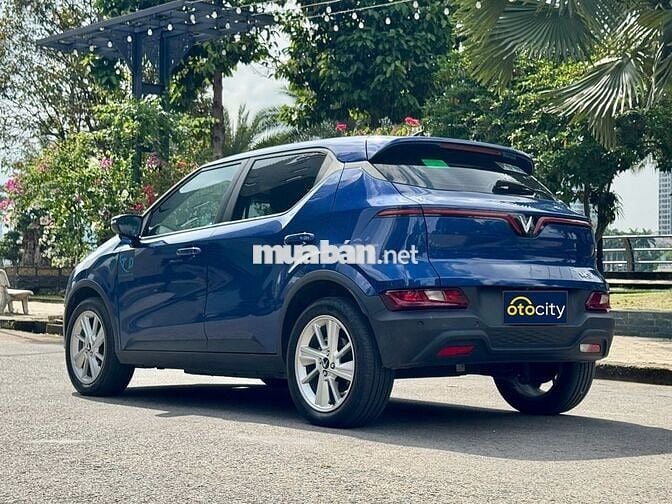 VinFast VF5 Plus 2024 - Màu xanh - 5v8km - Mua pin