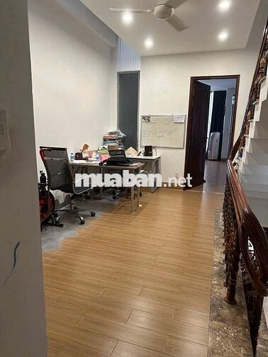 CHO THUÊ NHÀ 3 TẦNG 4PN SÂN OTO - HẺM XE TẢI - TRƯỜNG THỌ. THỦ ĐỨC