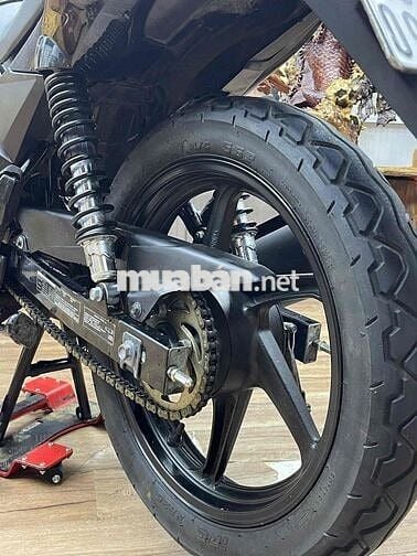 👉CB150 chính chủ bstp dàn áo đẹp, máy zin. odo 14k