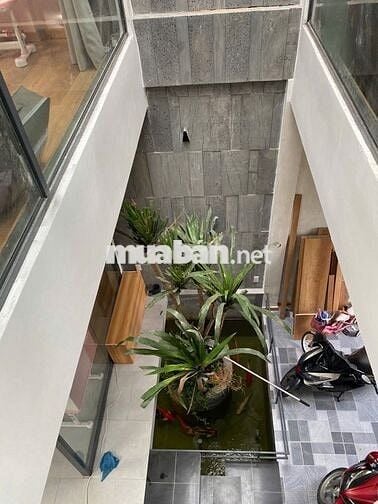 Nhà mới hẻm xe hơi ở Phước kiển dt 8x10 xd 1 lầu 3pn  1 tum