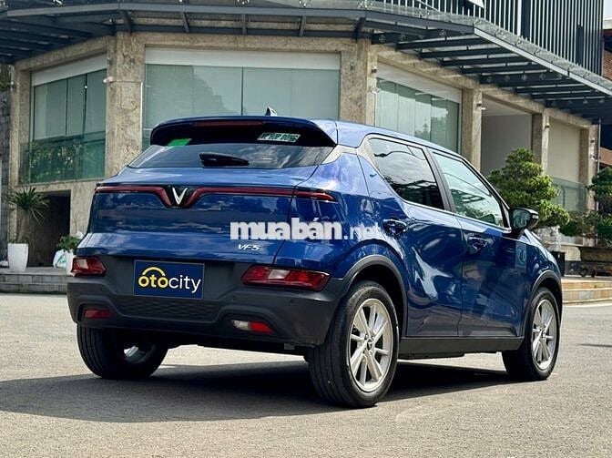 VinFast VF5 Plus 2024 - Màu xanh - 5v8km - Mua pin