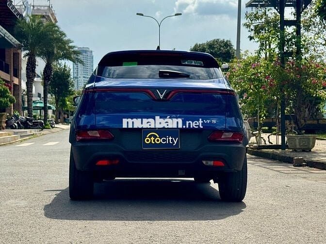 VinFast VF5 Plus 2024 - Màu xanh - 5v8km - Mua pin