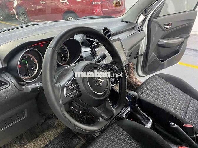 Suzuki Swift 2022 - 8000 km