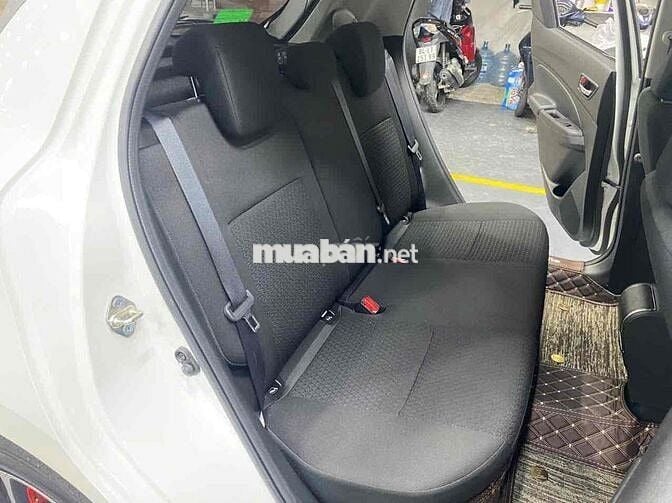 Suzuki Swift 2022 - 8000 km