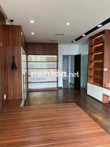 chủ đã hạ 2 tỷ  mặt tiền đường số  bình phú giá 10 tỷ 900 xây dựng nga