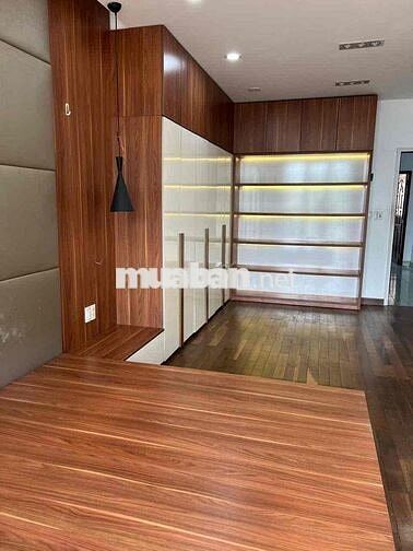 chủ đã hạ 2 tỷ  mặt tiền đường số  bình phú giá 10 tỷ 900 xây dựng nga